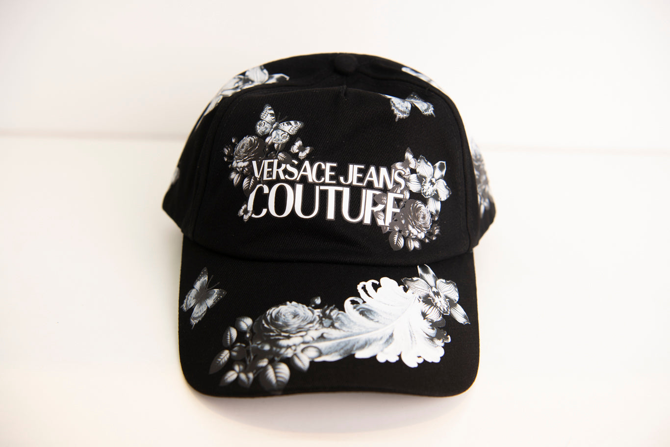 CAP VERSACE