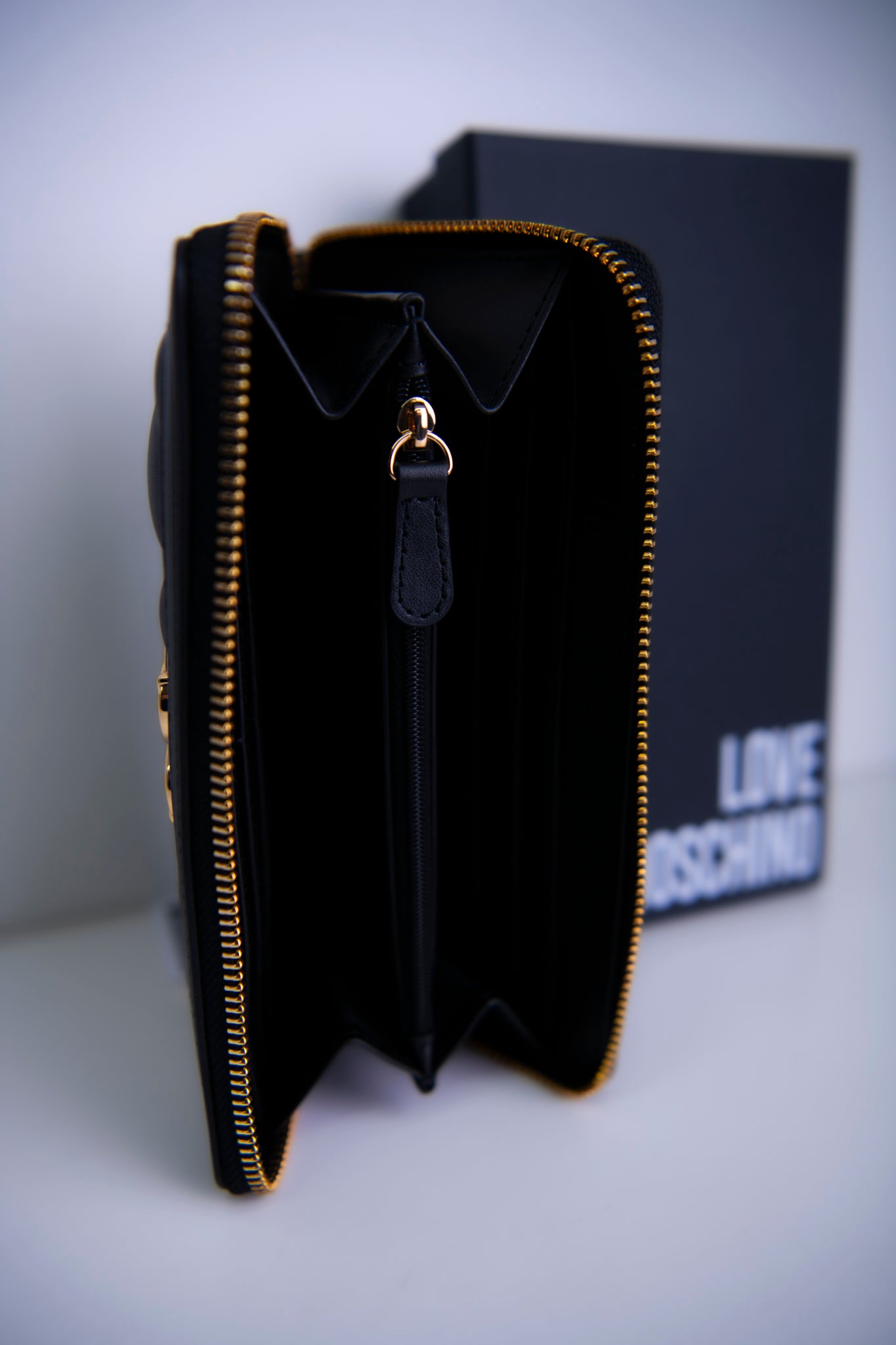 WALLET MOSCHINO