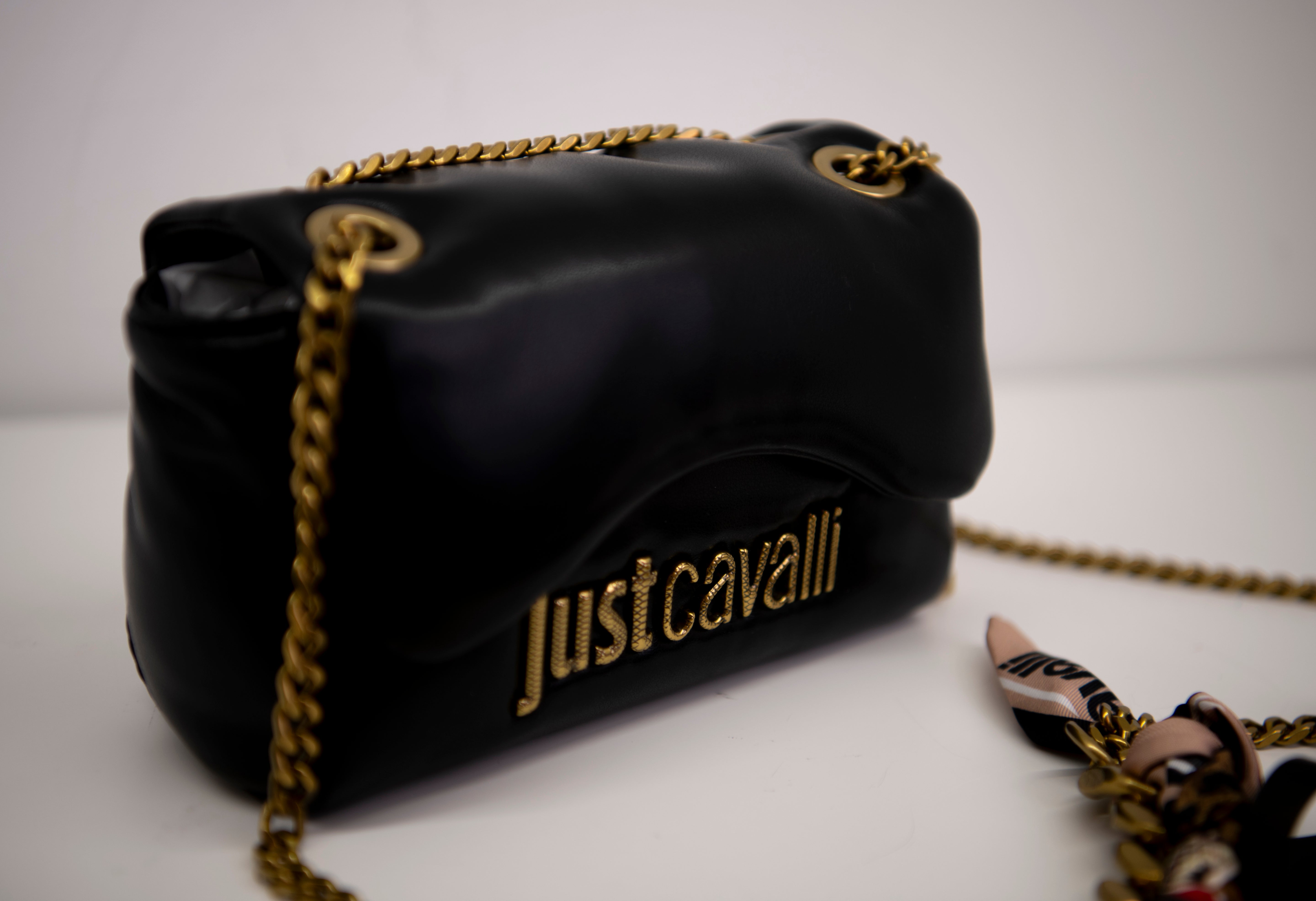 CARTEIRA CAVALLI