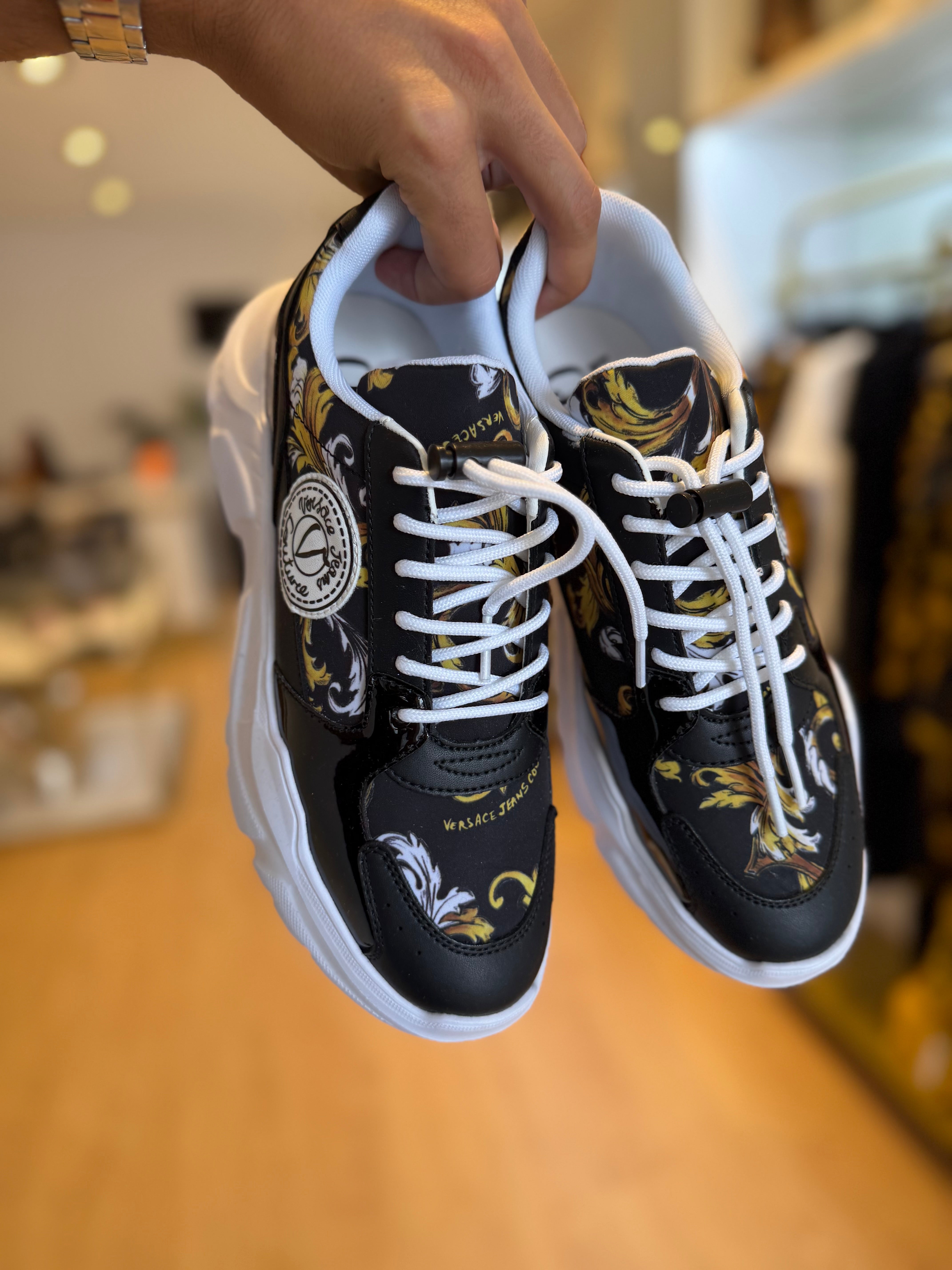 SAPATOS VERSACE JEANS
