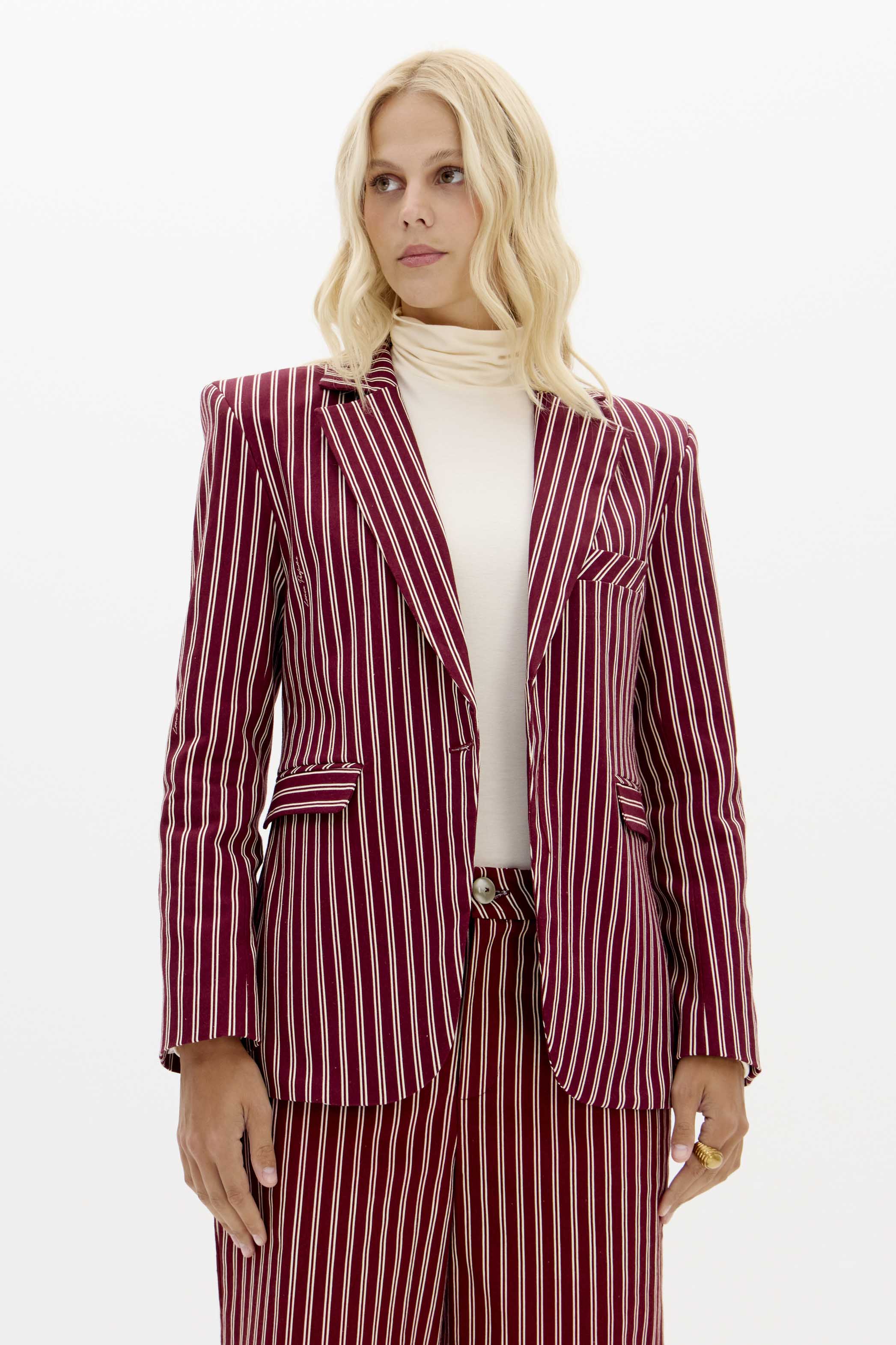 BLAZER LANÇA PERFUME