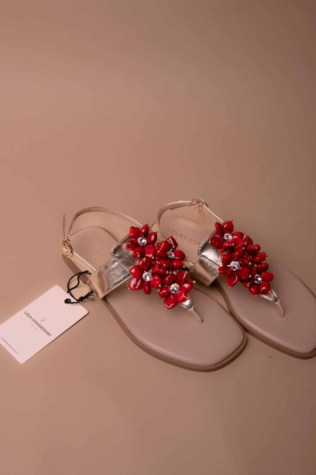 Metallic Flat Sandal with Flower Detail