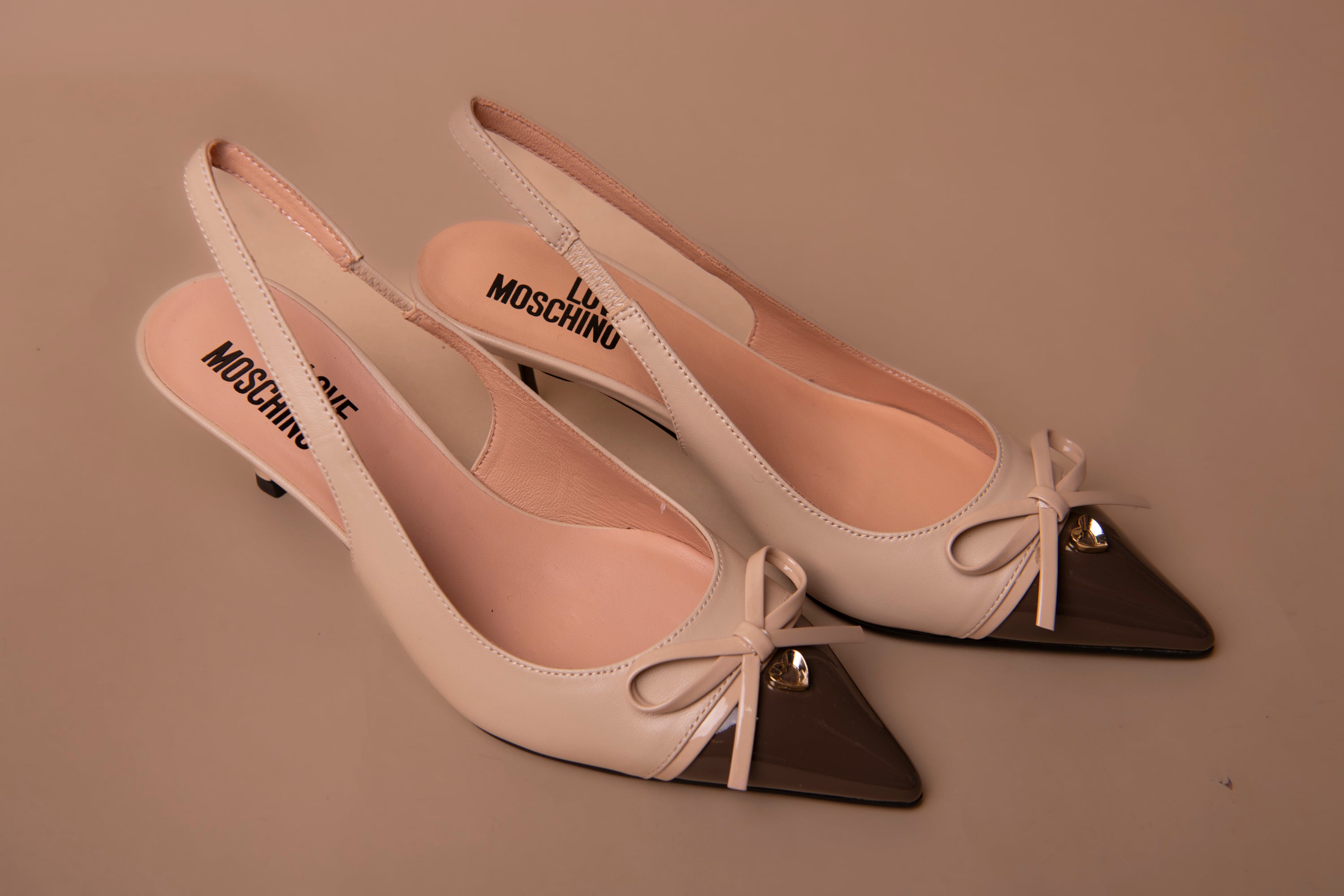 SAPATOS MOSCHINO