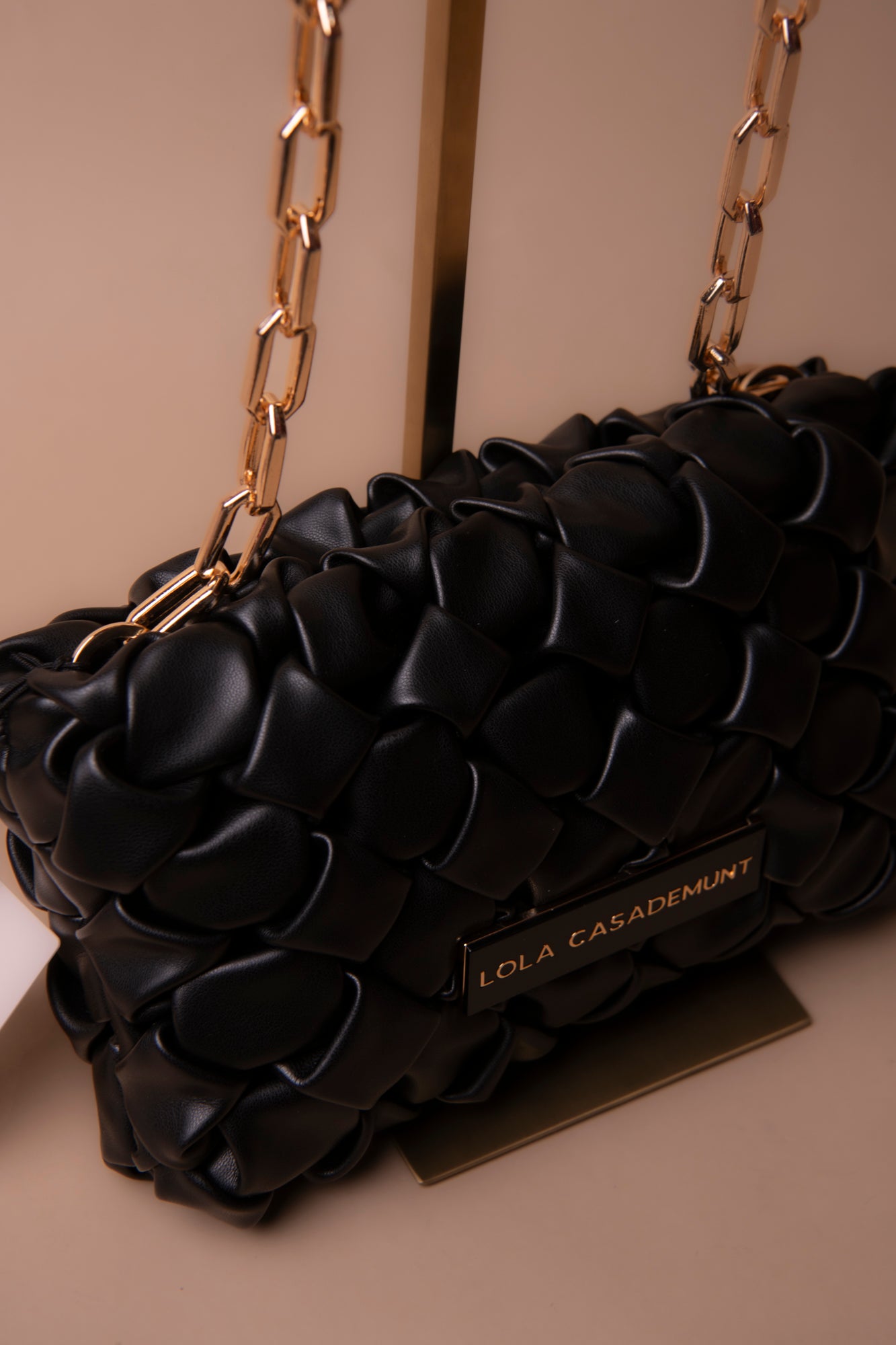 Knot Effect Crossbody Bag