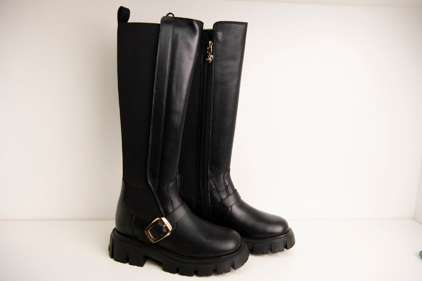 BOTAS MOSCHINO