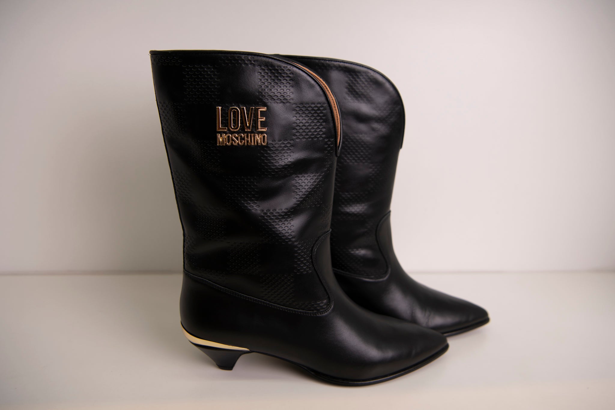 BOTAS MOSCHINO