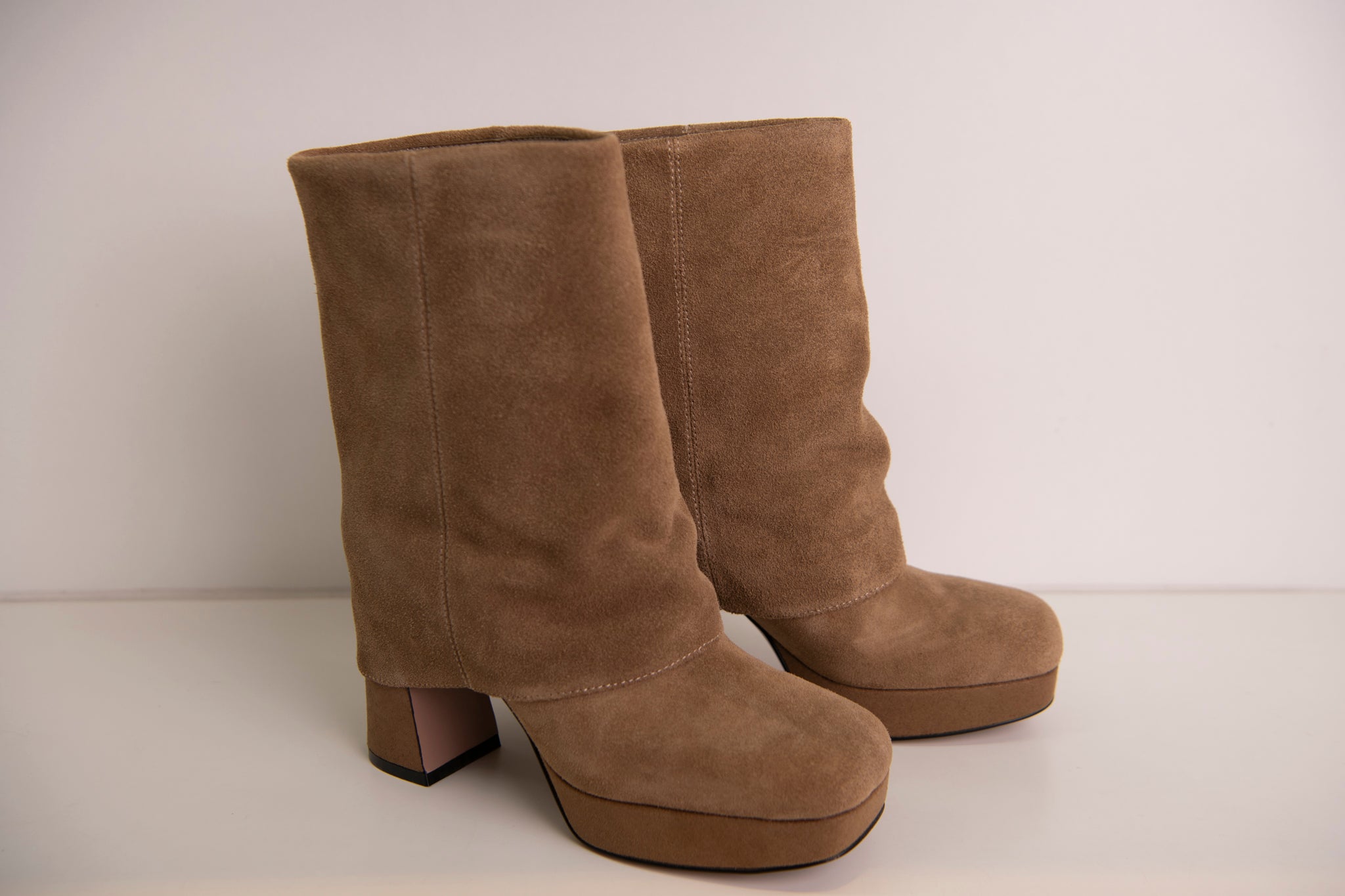 BOTAS EV