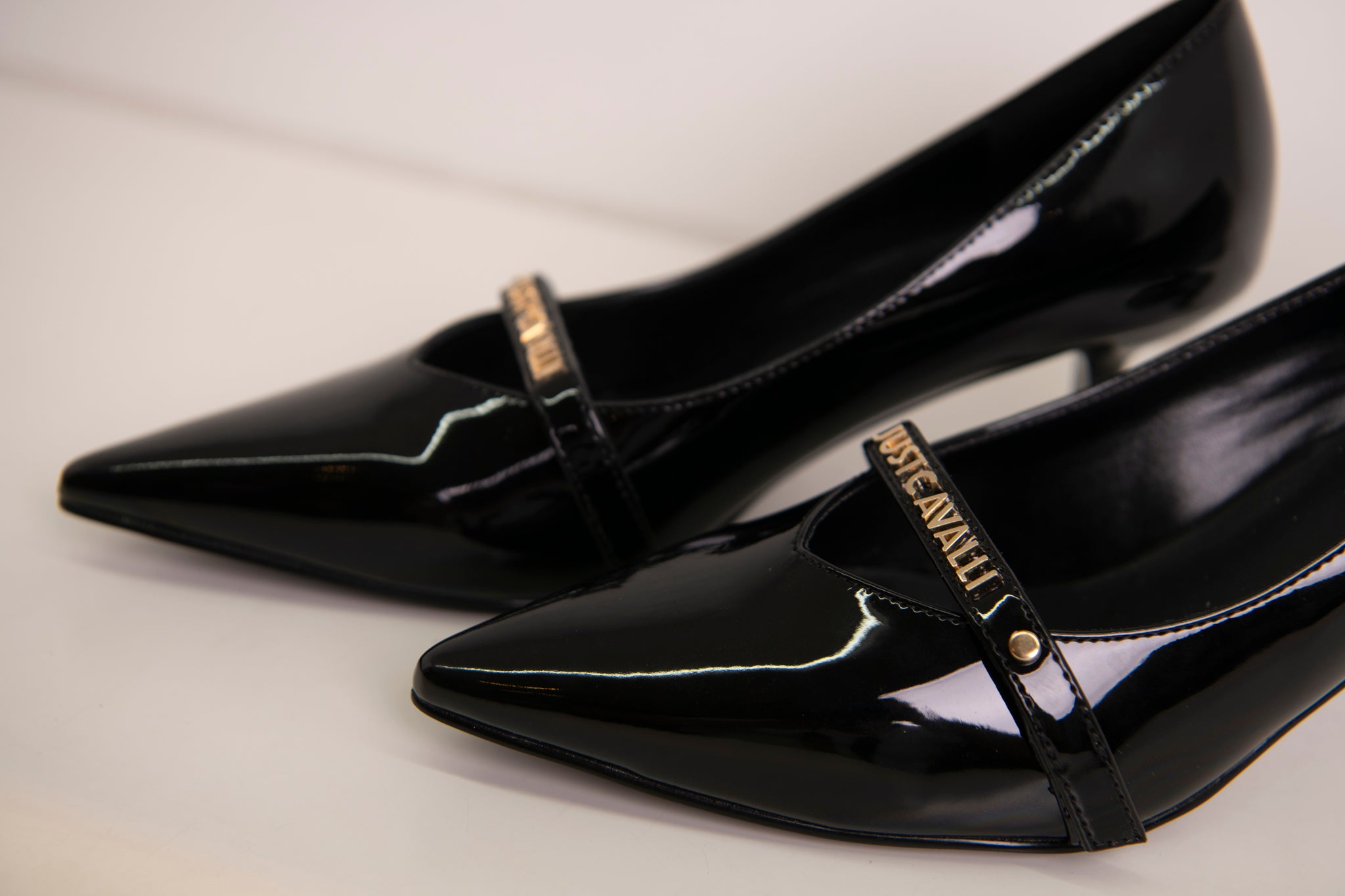SAPATOS CAVALLI