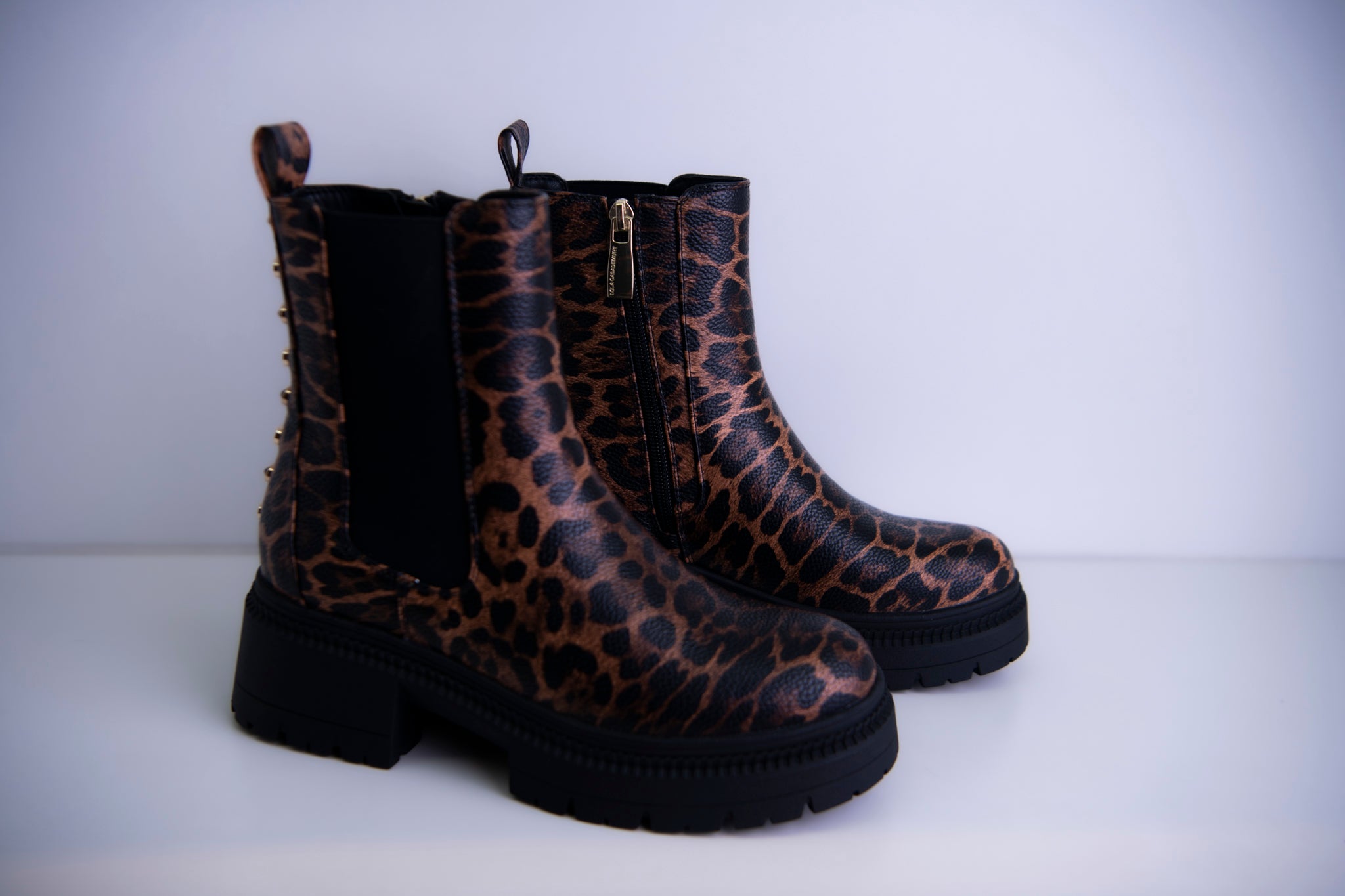 BOTAS LOLA
