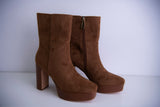 BOTAS LOLA