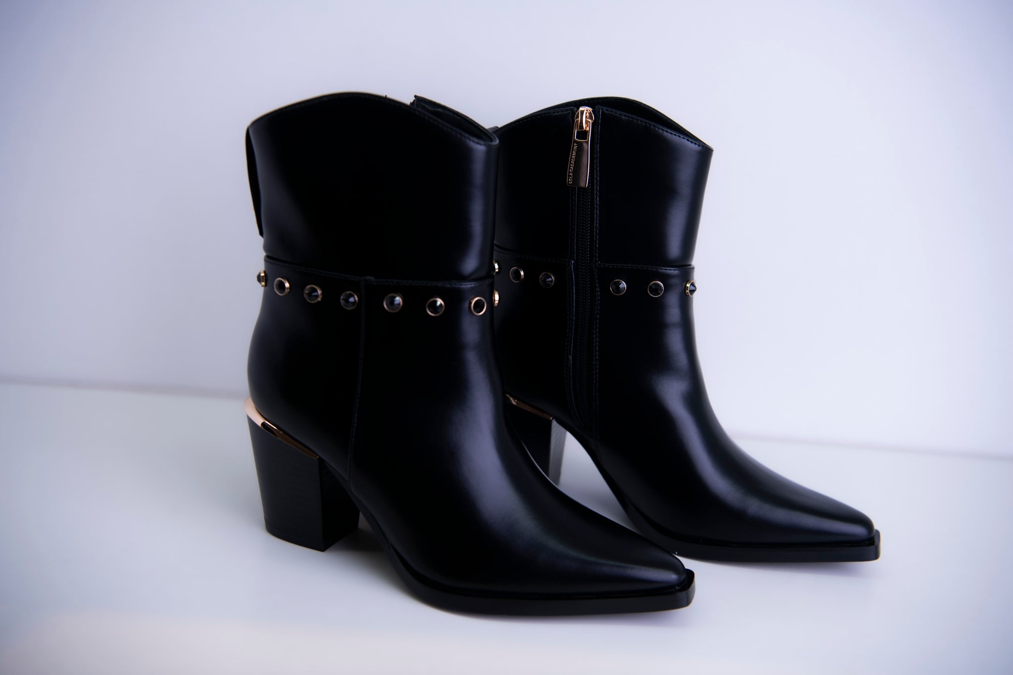 BOTAS LOLA
