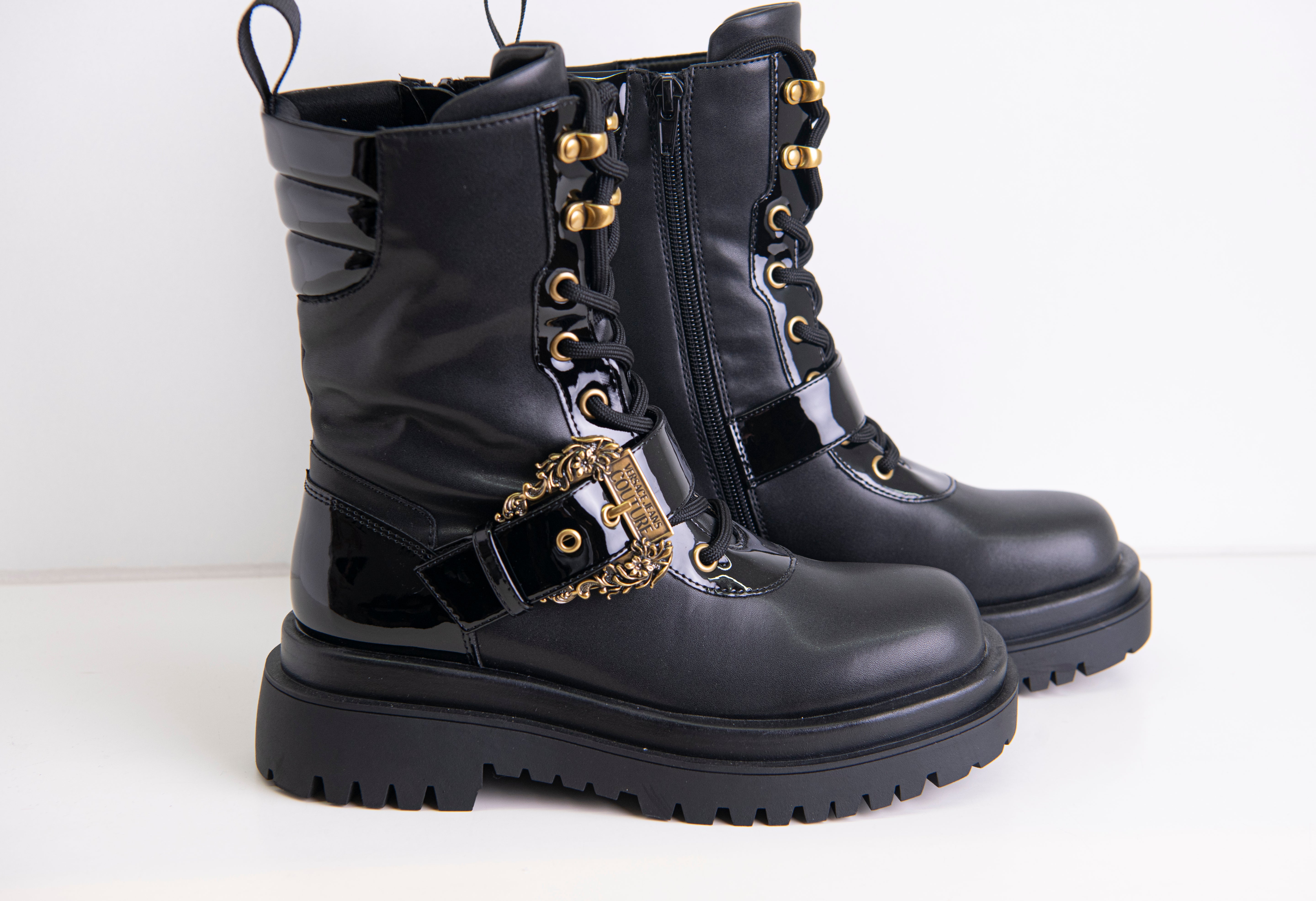 BOTAS VERSACE