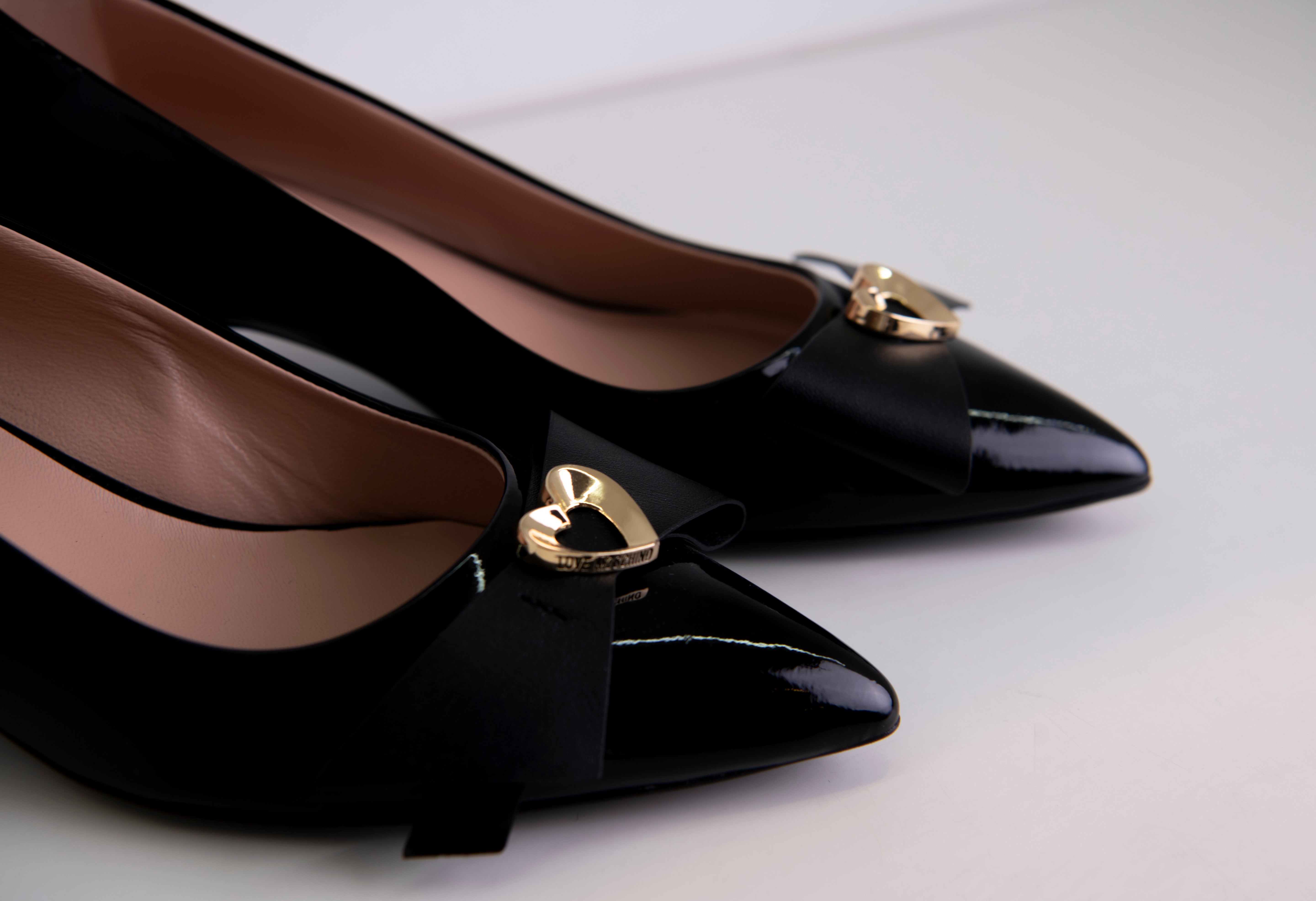 SAPATOS MOSCHINO