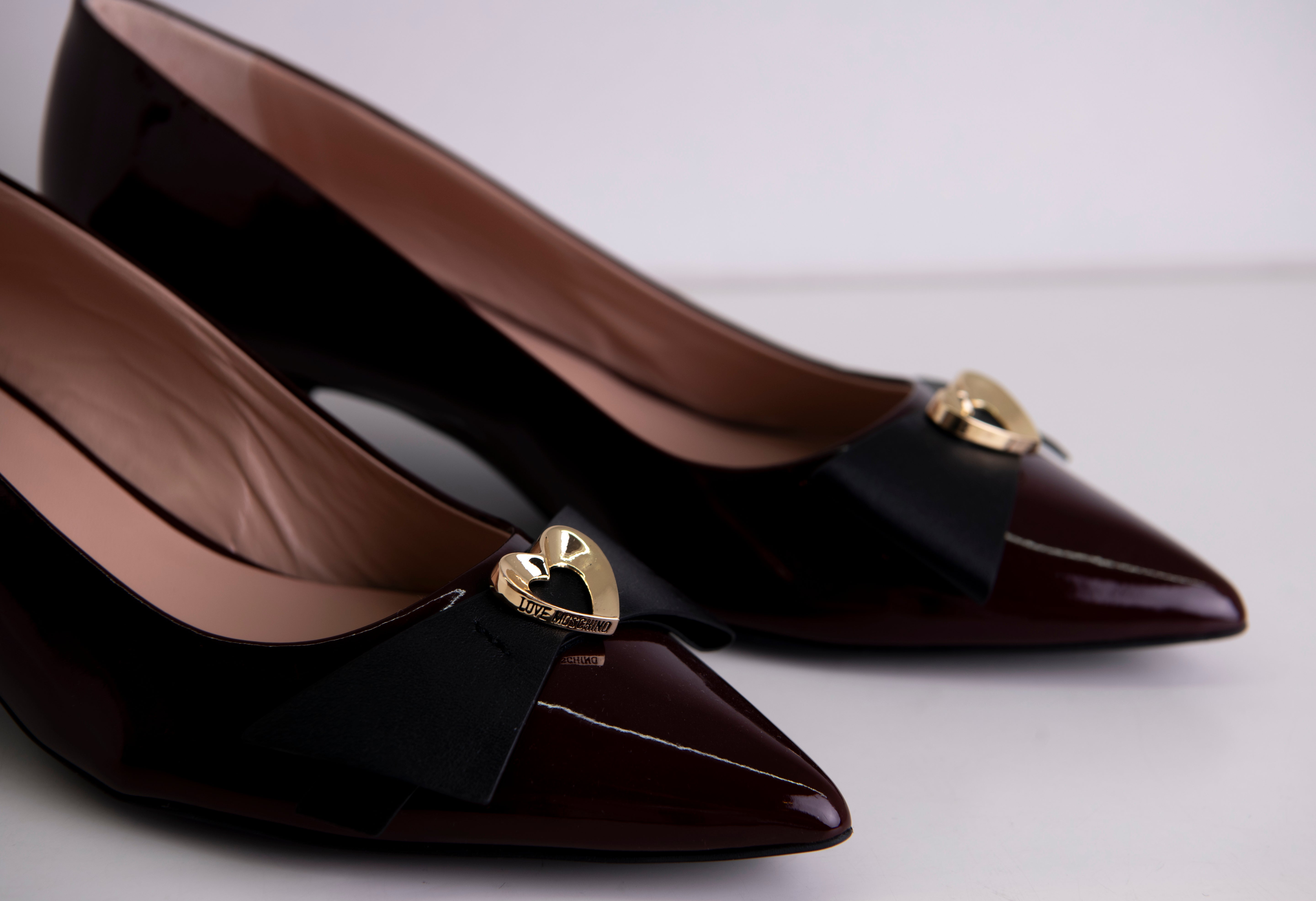 SAPATOS MOSCHINO
