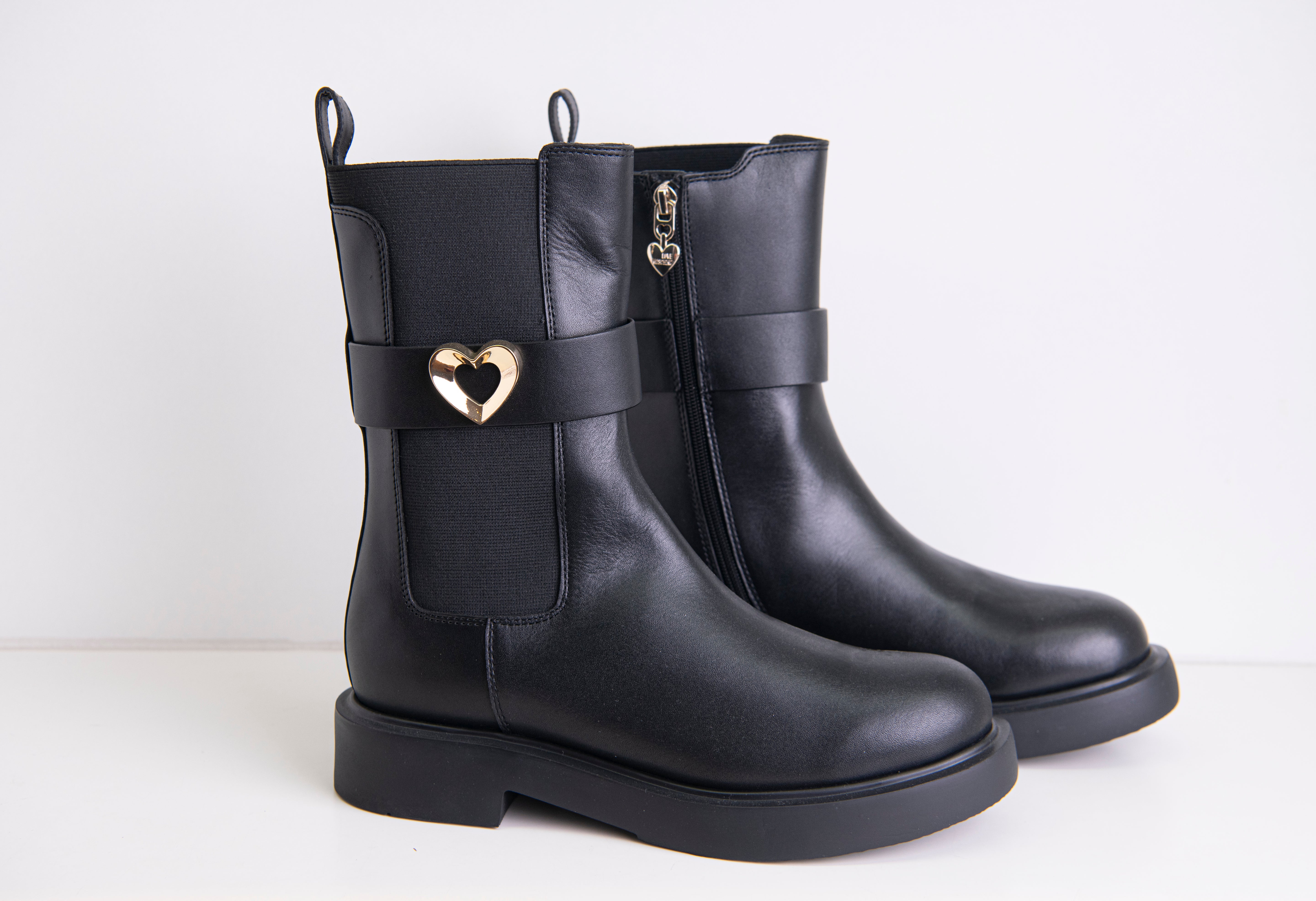 BOTAS MOSCHINO