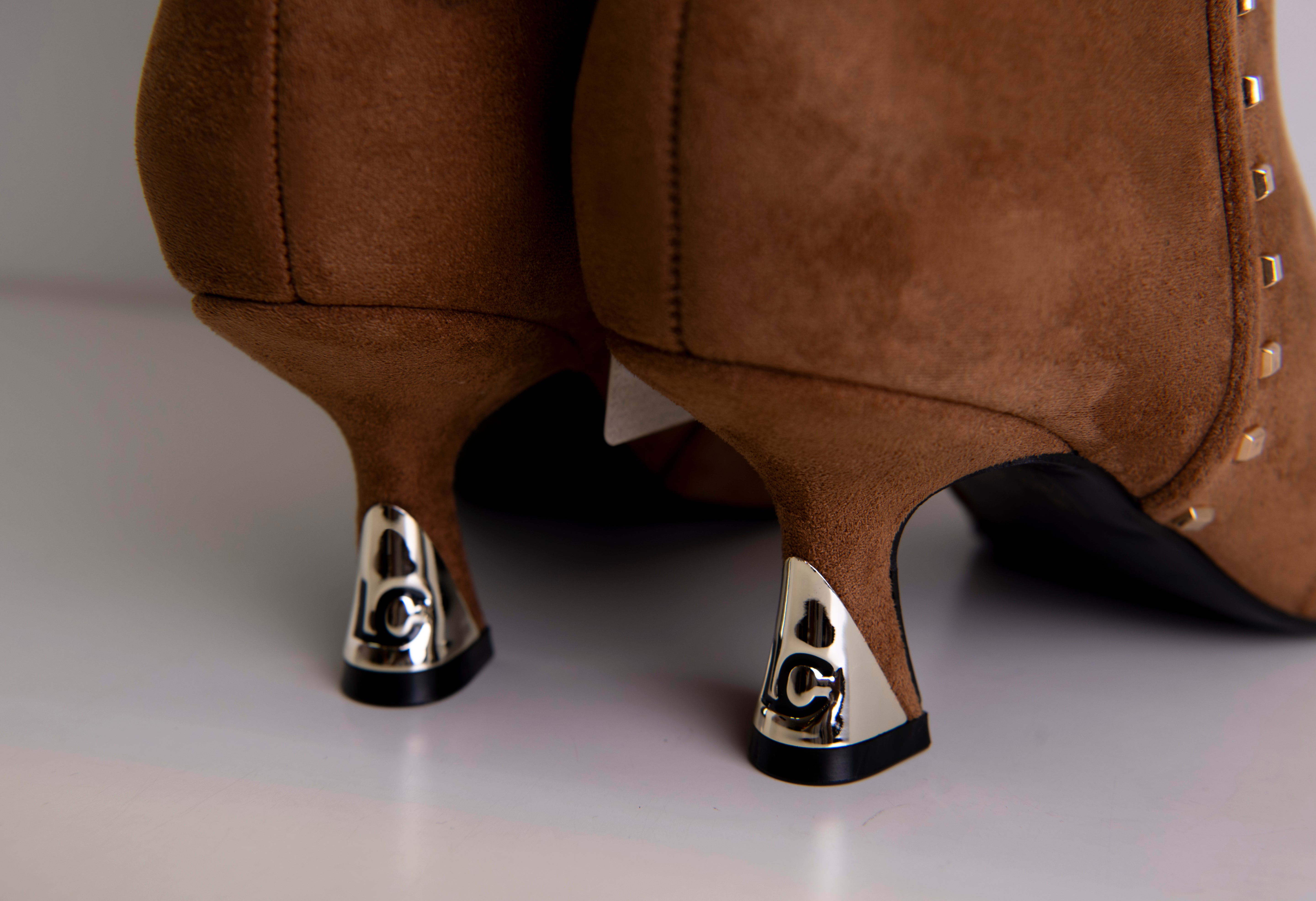 BOTAS LOLA