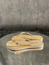 CHINELO LANÇA PERFUME
