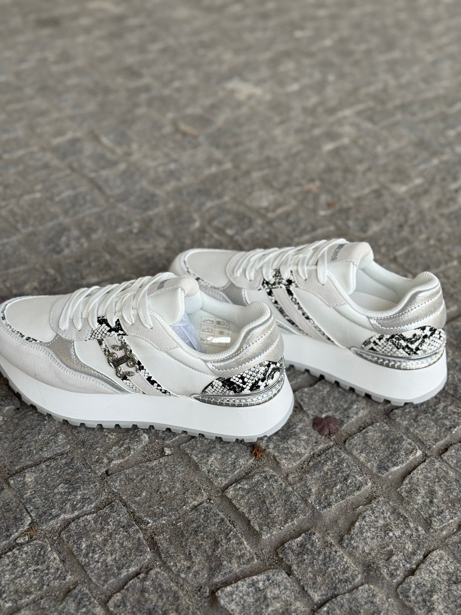 SAPATILHAS CAVALLI