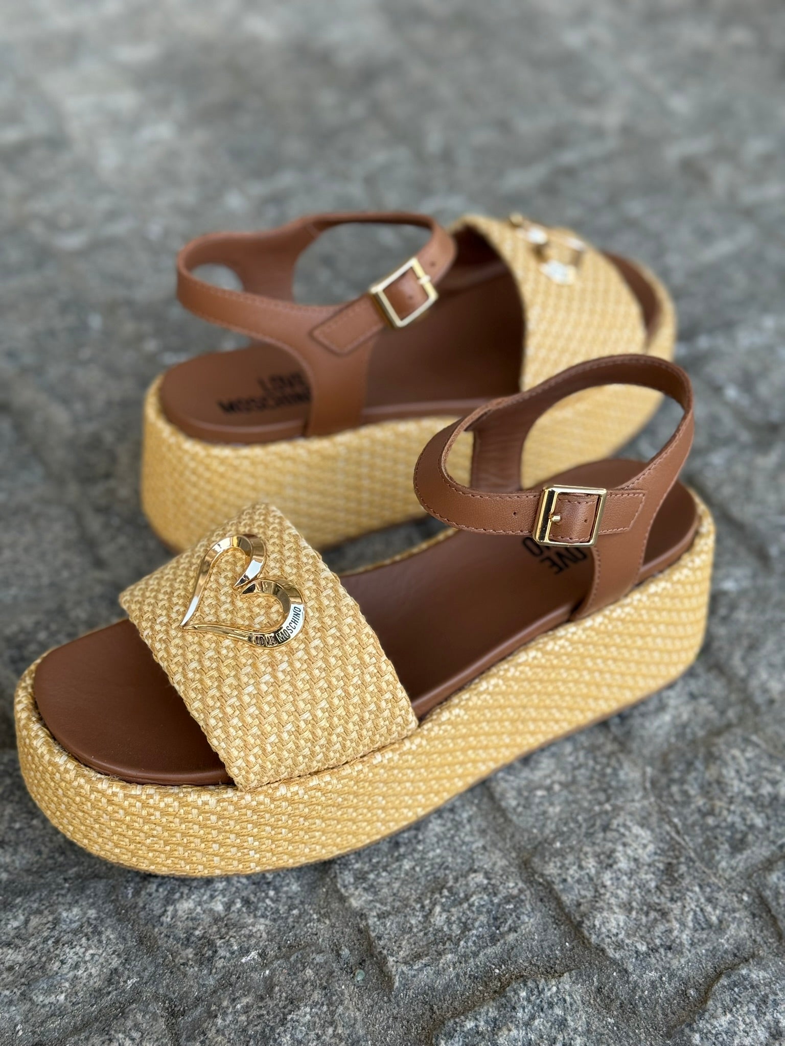 SANDALIAS MOSCHINO
