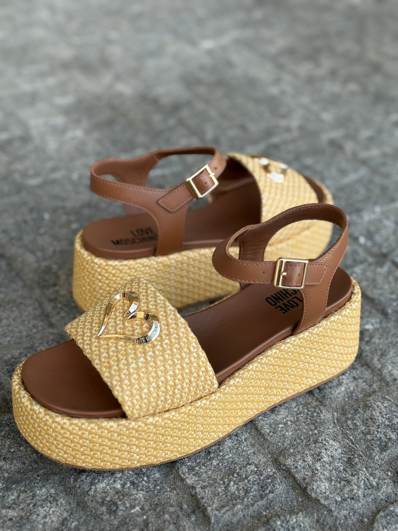SANDALIAS MOSCHINO