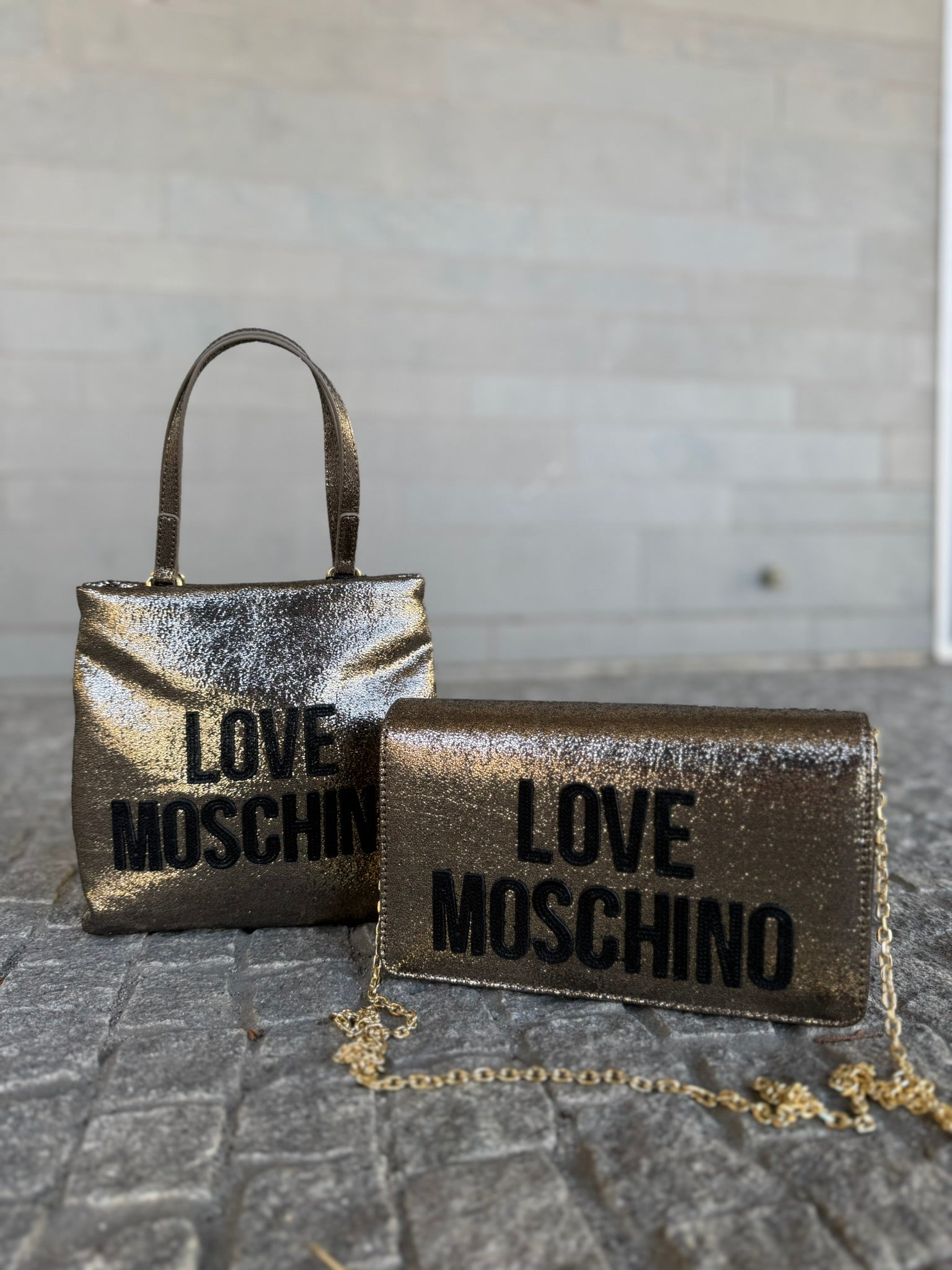 CARTEIRA MOSCHINO