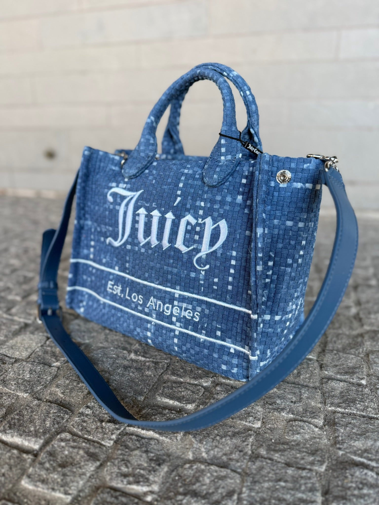 CATEIRA JUYCE