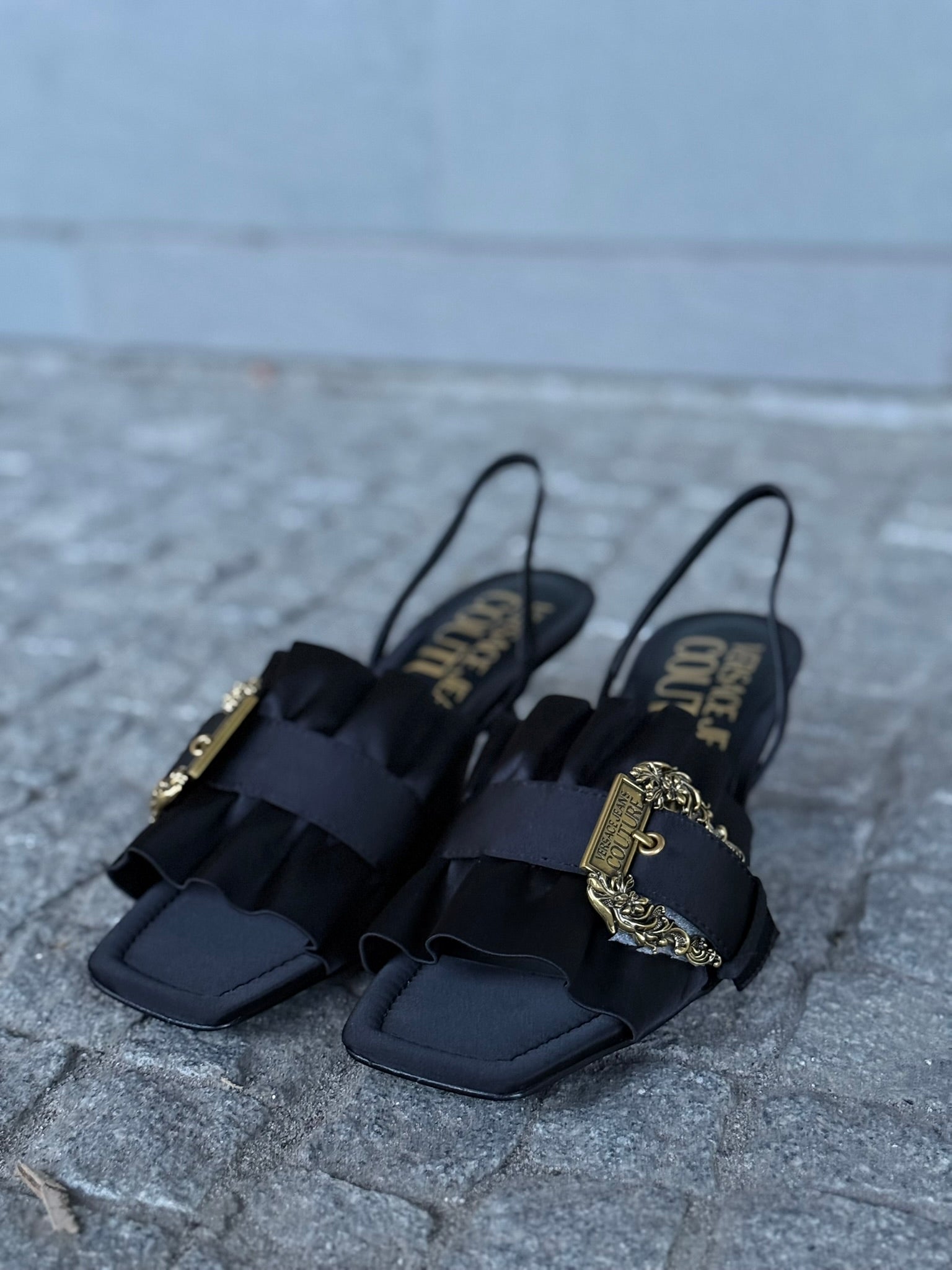 SAPATILHAS VERSACE JEANS