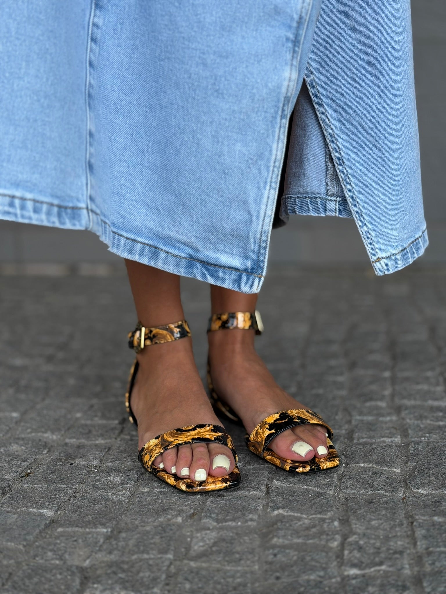 SANDALIAS VERSACE JEANS