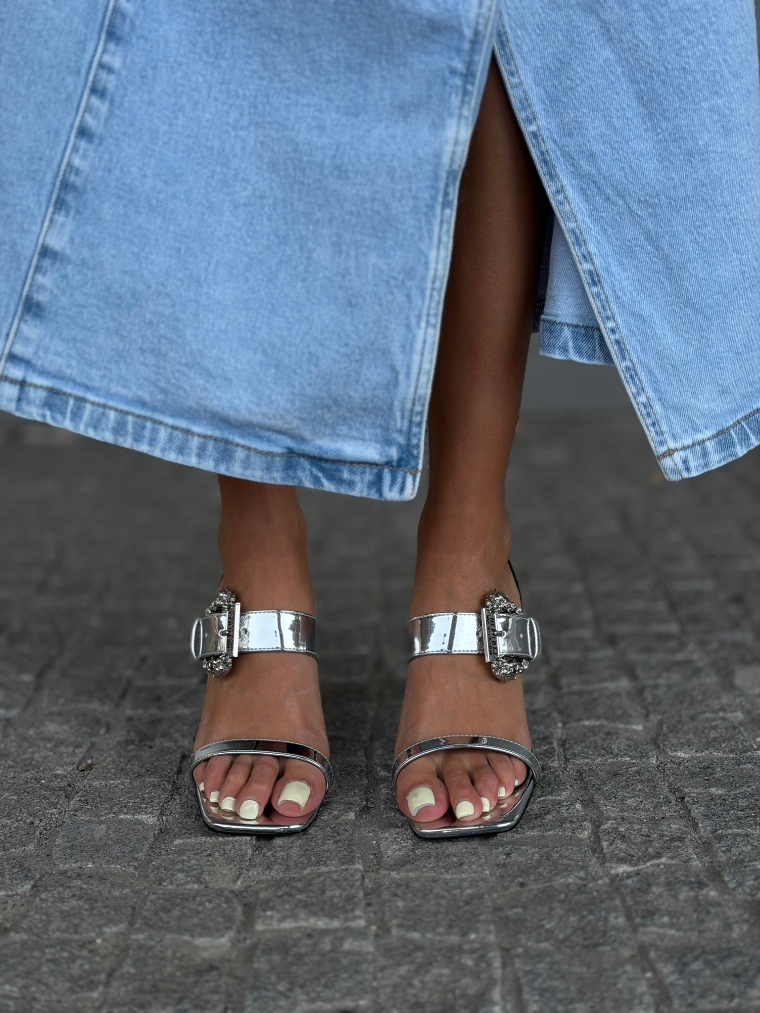 SANDALIAS VERSACE JEANS