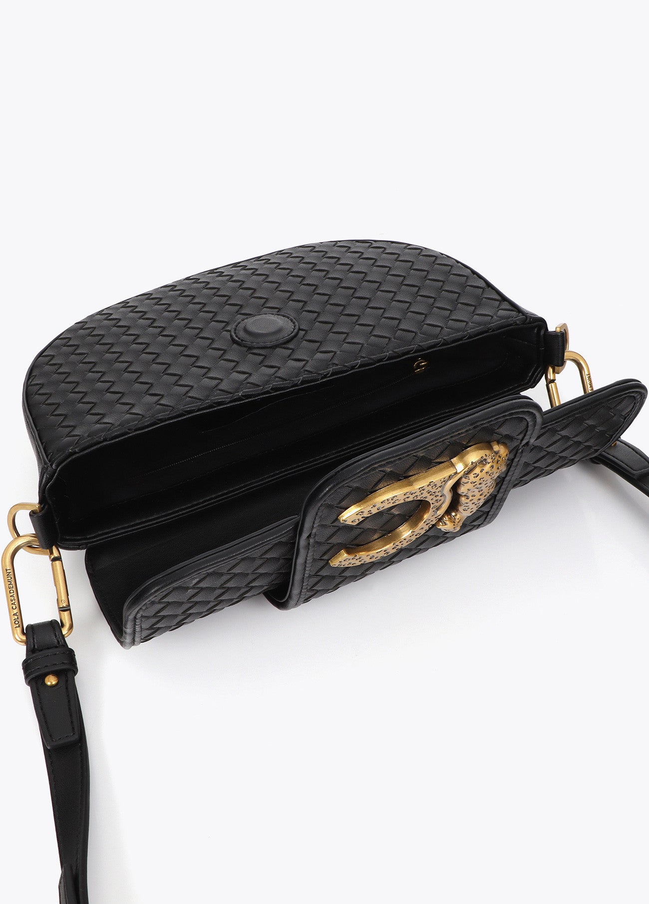 Half moon crossbody bag braided material