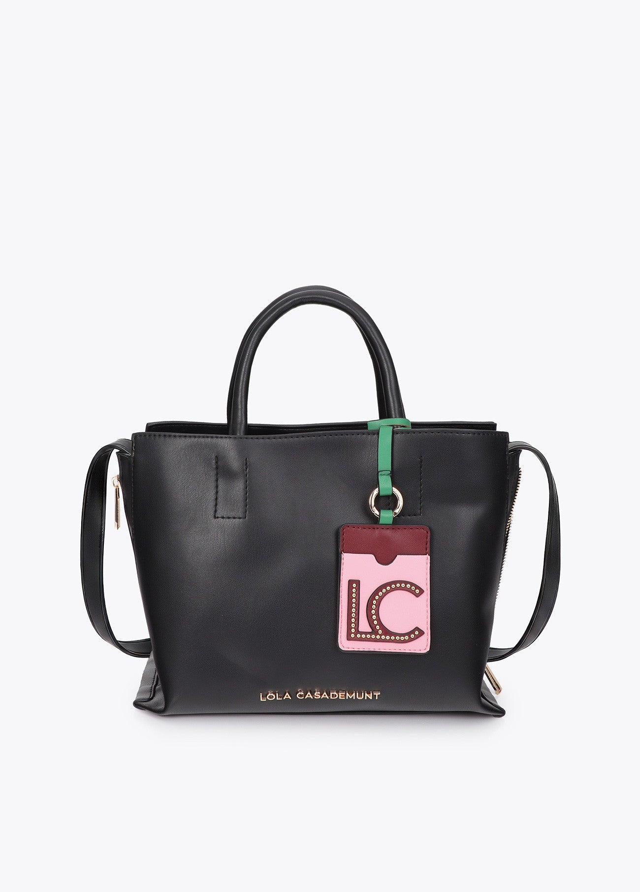 Leather-effect shopper with contrasting pendant
