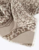 Gradient pleated scarf in animal print