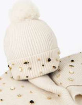 Knitted hat with pearls and crystals
