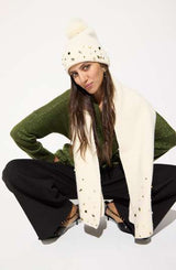 Knitted scarf with pearls and crystals