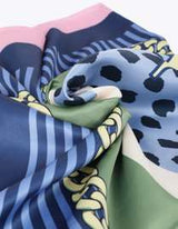 Who s that girl scarf 90x90cm