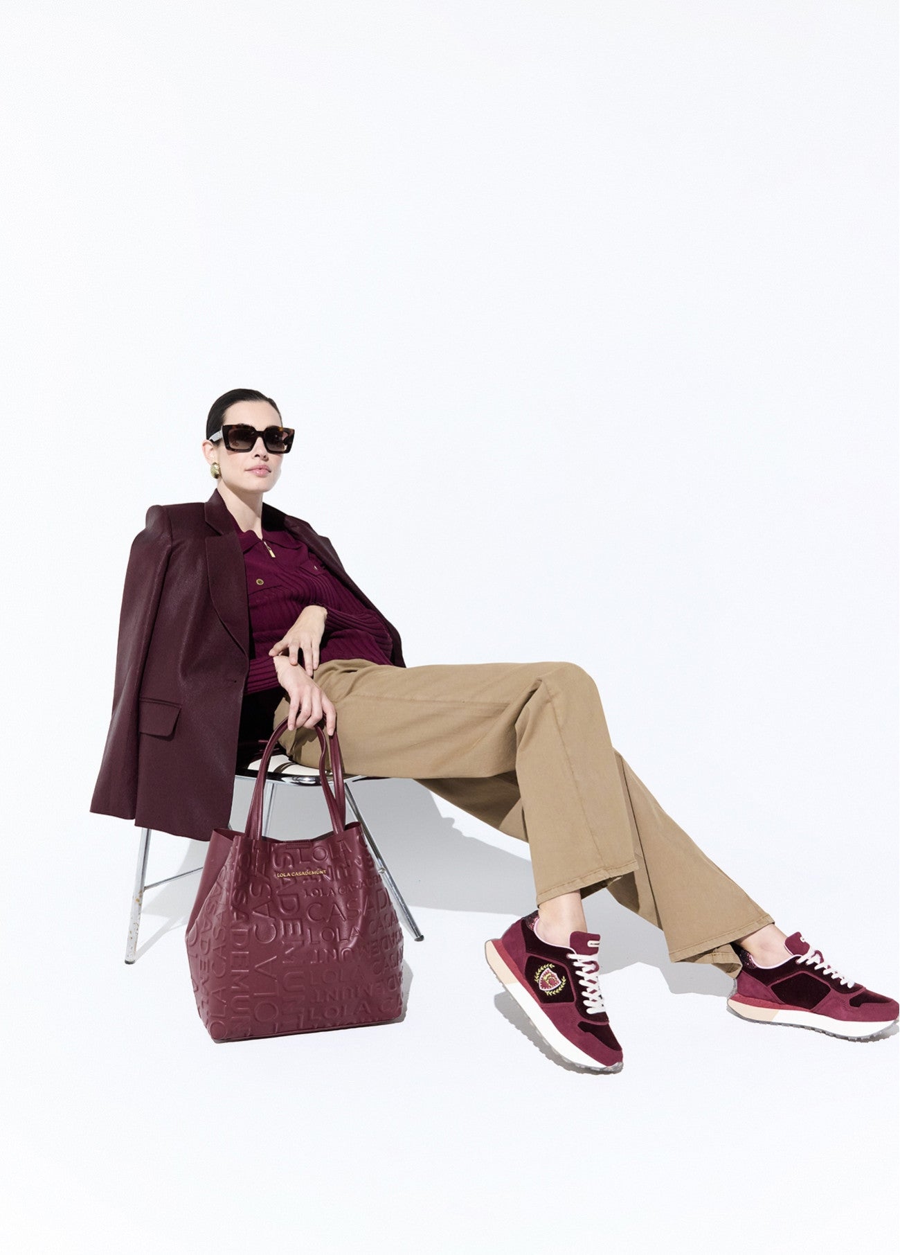 Long straight twill trousers