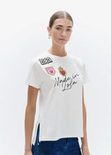 Crew-neck t-shirt with side slits,   made in lola   graphic with patches