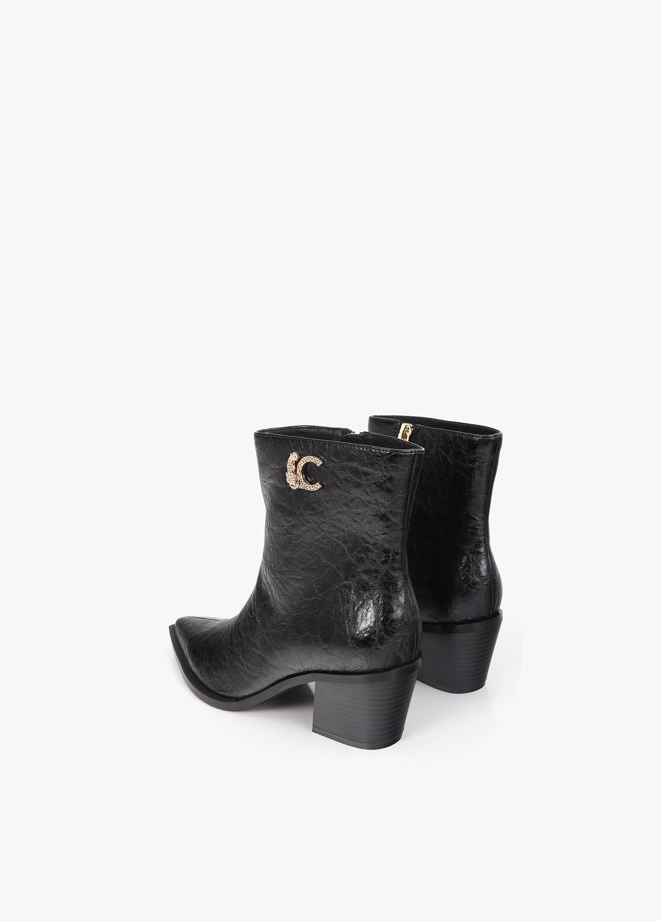 LF2605023 black boot detail 3